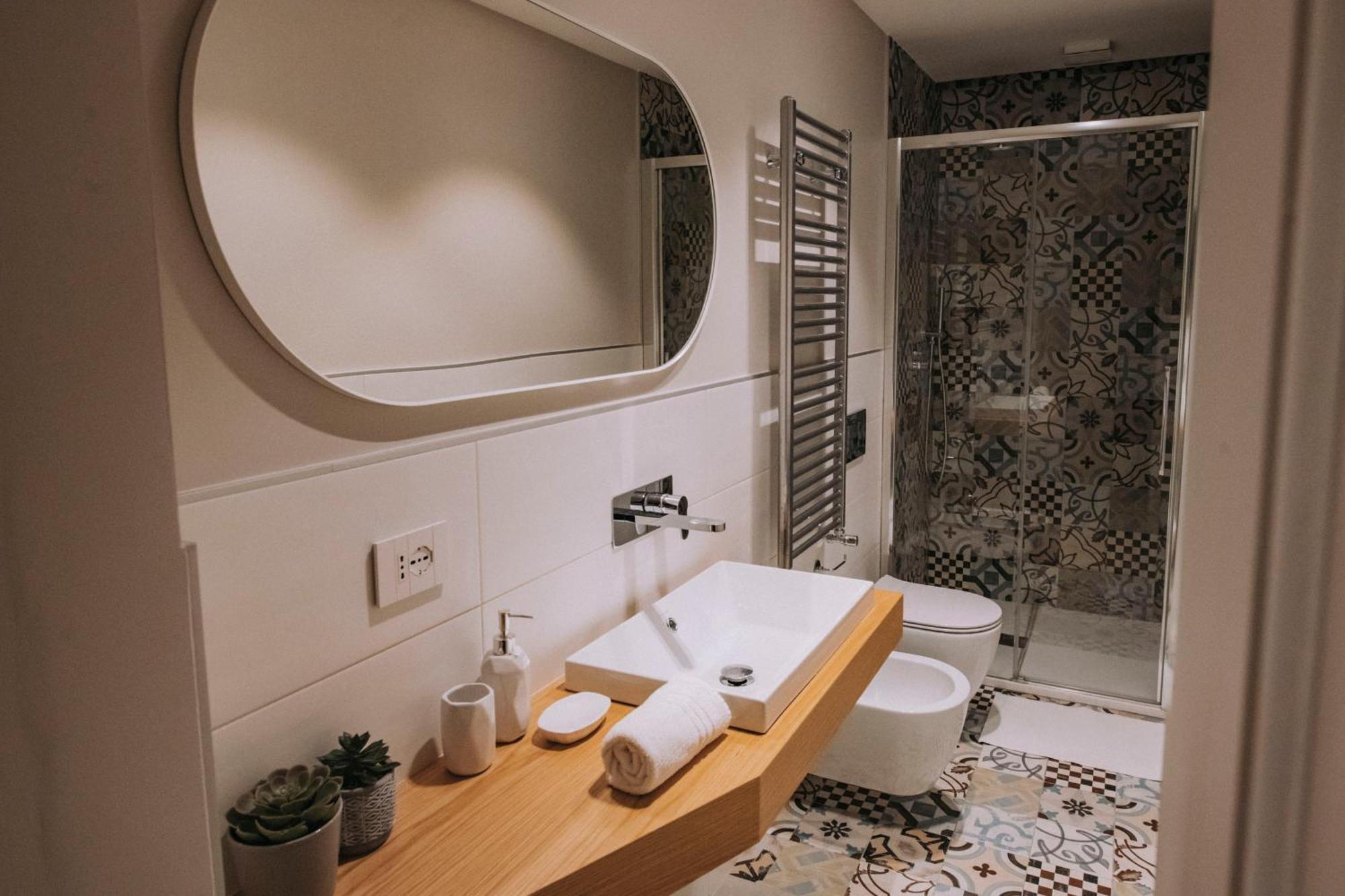 Sea Glow - Luxury Apartment Bisceglie Exterior foto